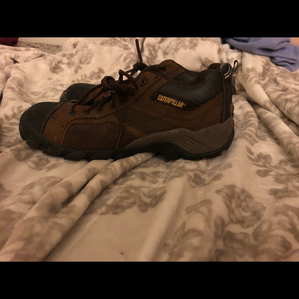 Caterpillar steel toe shoes